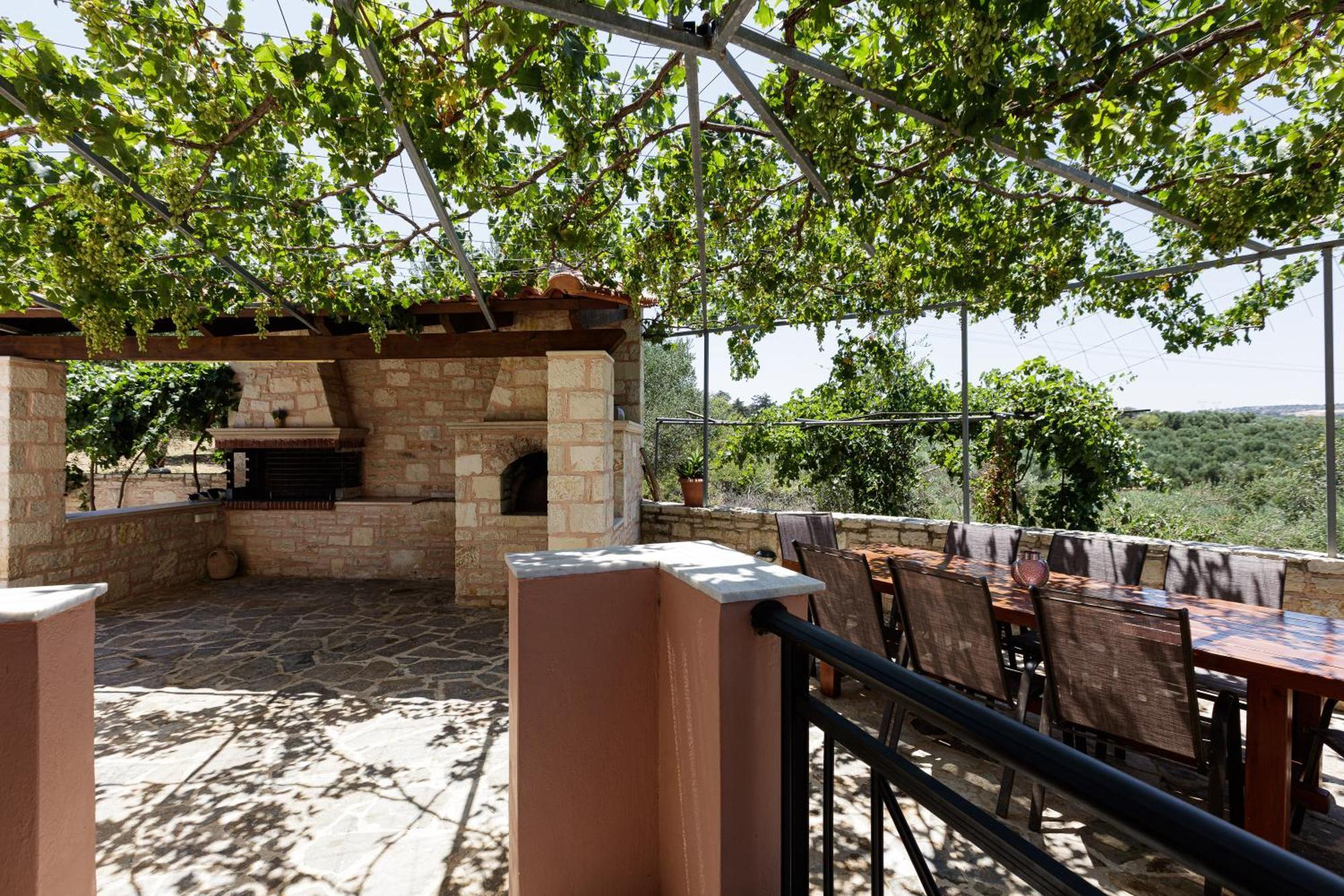 Marina Villa, A Nature Inspiring Retreat Perama  Екстер'єр фото