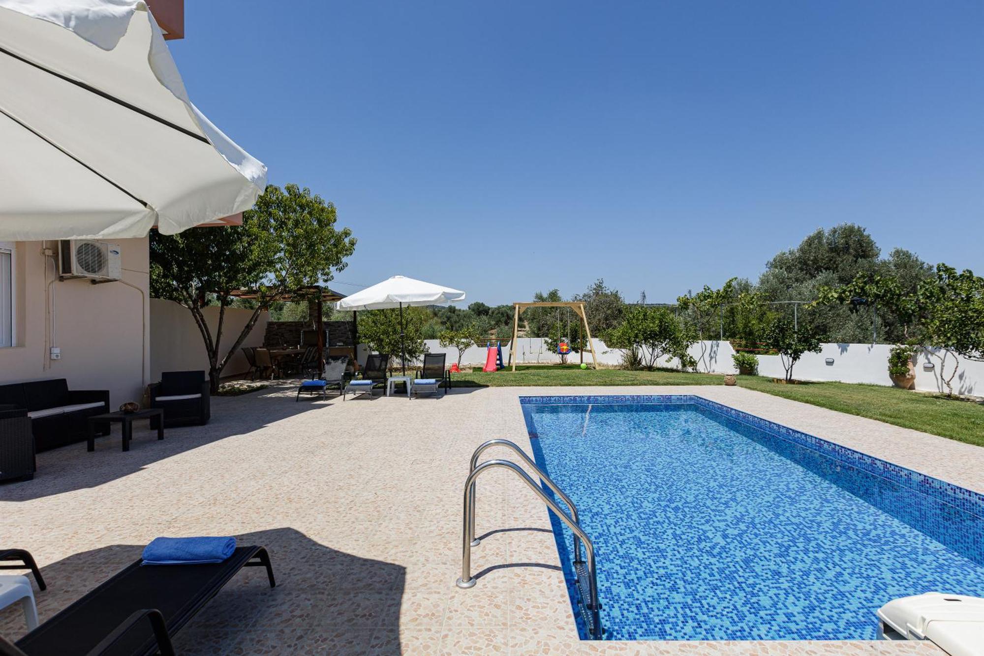 Marina Villa, A Nature Inspiring Retreat Perama  Екстер'єр фото